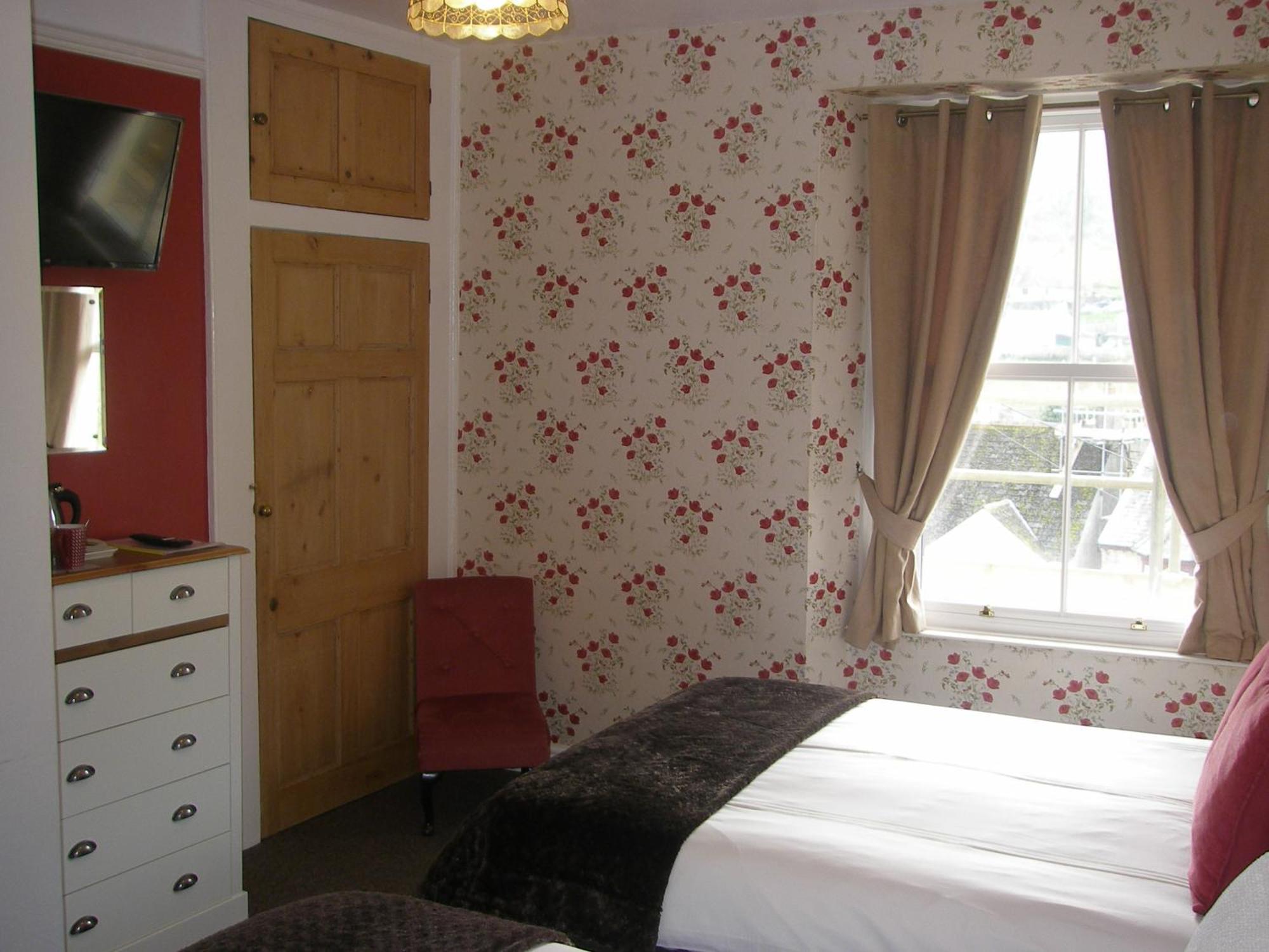 Bed and Breakfast Saffron House Ком-Мартин Экстерьер фото