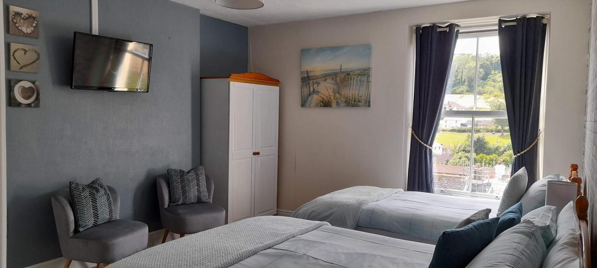 Bed and Breakfast Saffron House Ком-Мартин Экстерьер фото