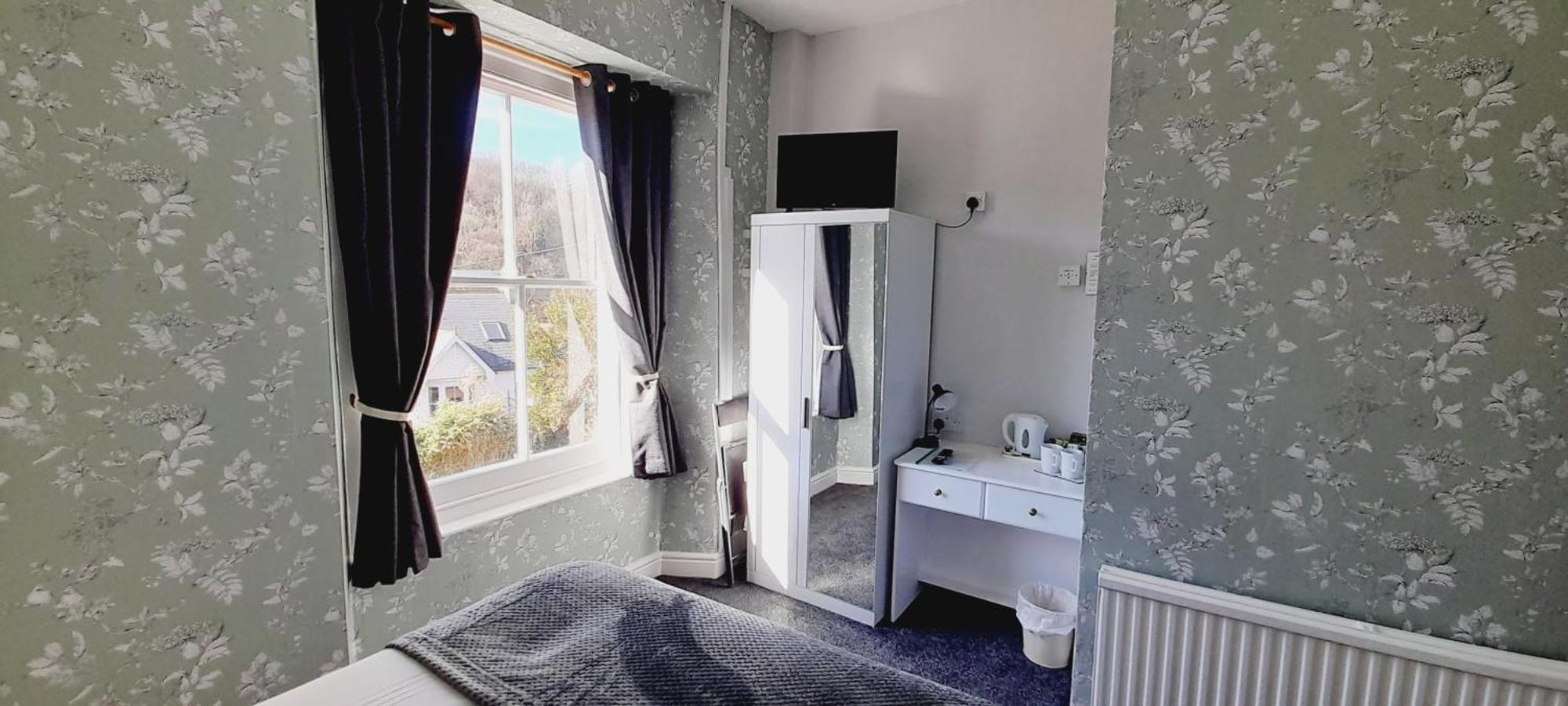 Bed and Breakfast Saffron House Ком-Мартин Экстерьер фото