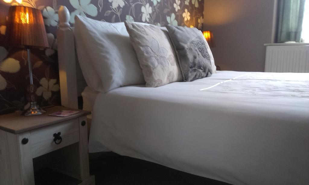 Bed and Breakfast Saffron House Ком-Мартин Экстерьер фото